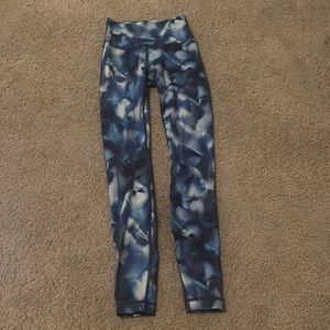 lulu lemon leggings size 2 RARE